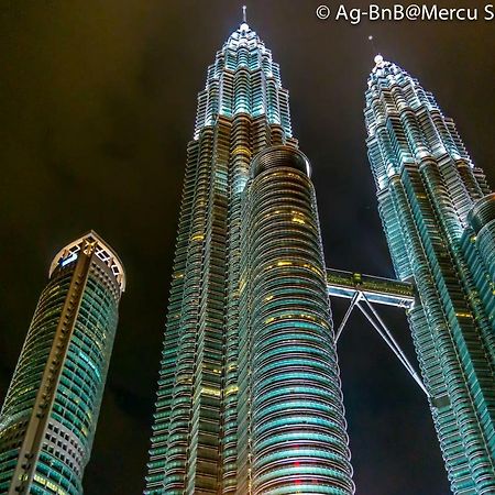 Summersuites By Ag Vacation Wifi Twin Tower Куала-Лумпур Экстерьер фото